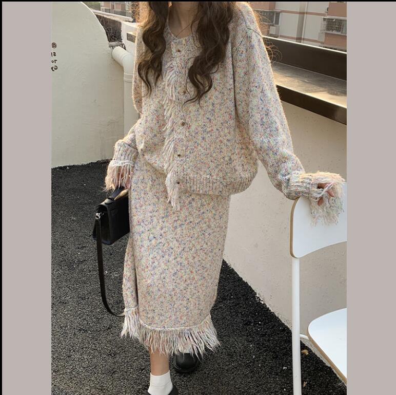 フリンジニットカーディガンセット女性の感ハーフスカート2点セット