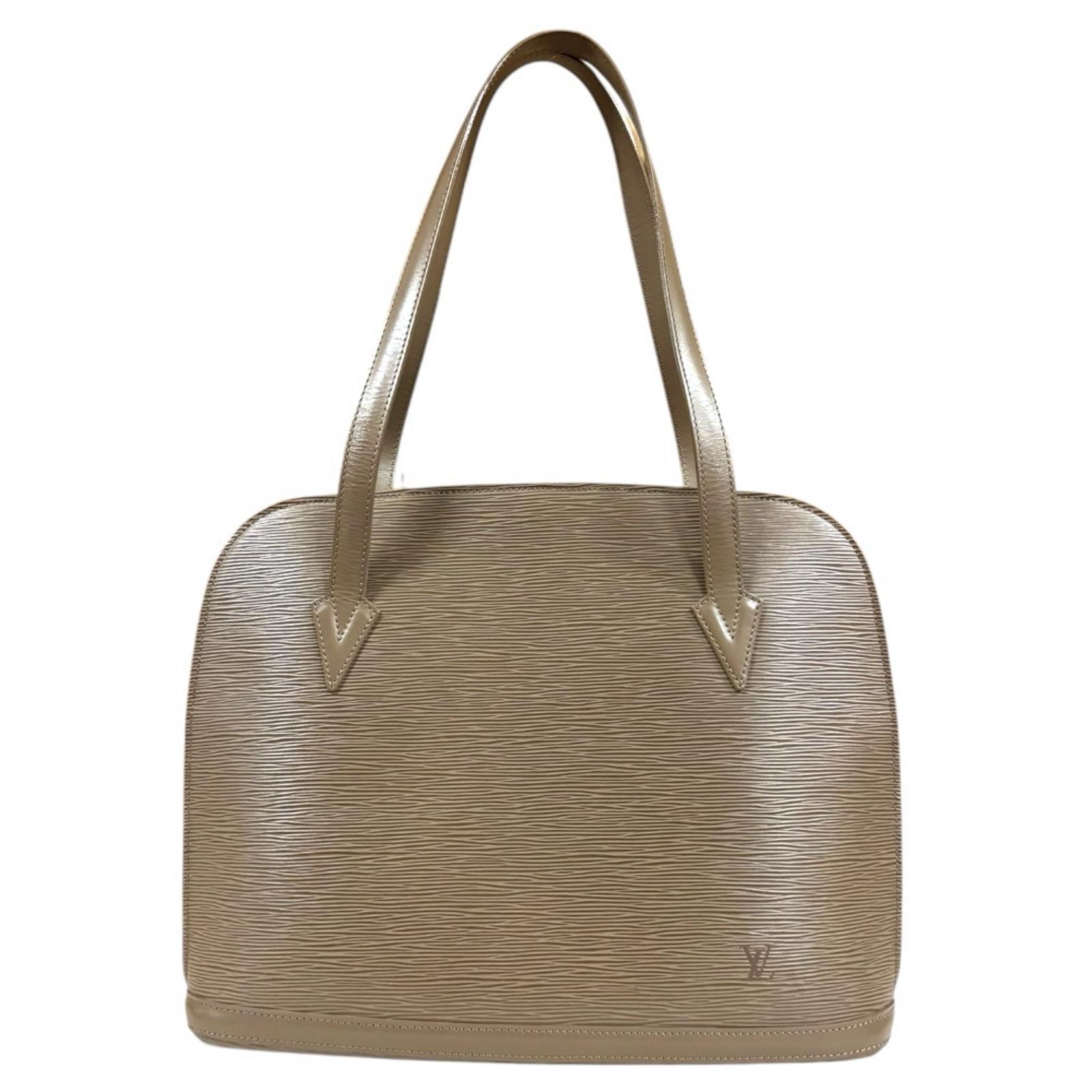 ルイヴィトン リュサック エピ ショルダーバッグ エピレザー M5228C グレー LOUIS VUITTON 中古