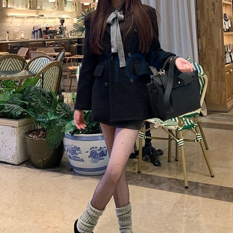 アウターファー毛皮アウター雰囲気感のある雰囲気のダブルブレストウールコート女性黒着やせショートコートブーム