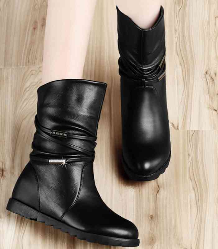 ブーツ レディース ブランド ランキング 防寒 スニーカー 兼用 きれいめ 春 ミドル おしゃれ 防水 フロント ウォーキング ローヒール ショート 夏 撥水 レースアップ 暖かい レザー ヒール 厚 6,556円