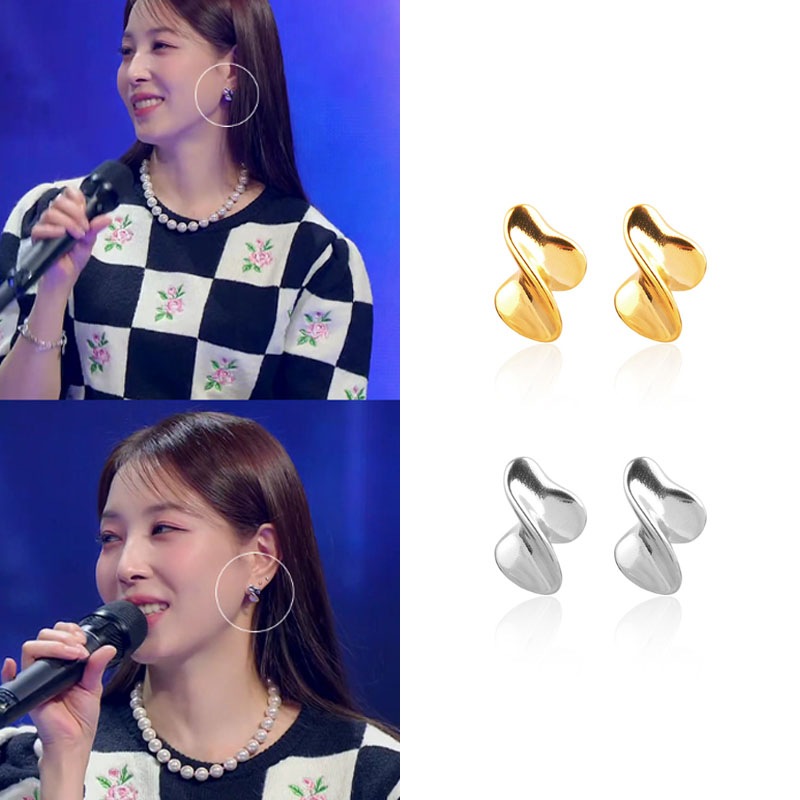 [ボア着用]ボールドねじれメルティングスタッドピアス/韓国女性アクセサリー/韓国ファッションスタイル/SNS人気/韓国ジュエリー/芸能人着用アクセサリー/デイリーアイテム/トレンドアクセサリー