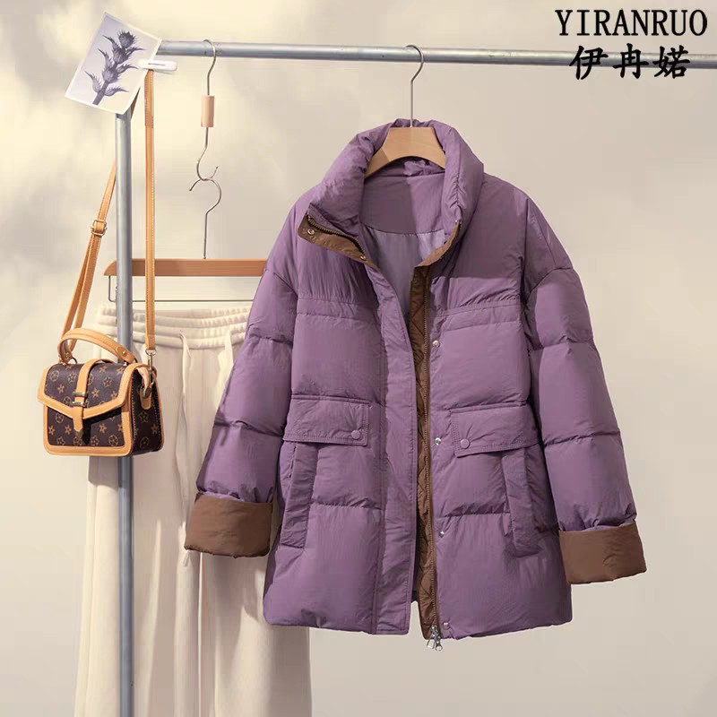 スタンドカラーコントラストカラーダウンジャケット女性のための冬 2025 ワイドバージョンルーズ大きいサイズ厚く暖かいホワイトダックダウンジャケットトレンディな