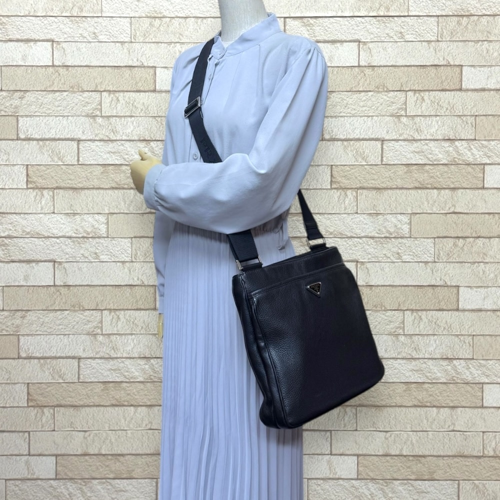 プラダ VITTELO CITY ショルダーバッグ レザー 2VH019 ブラック PRADA 中古