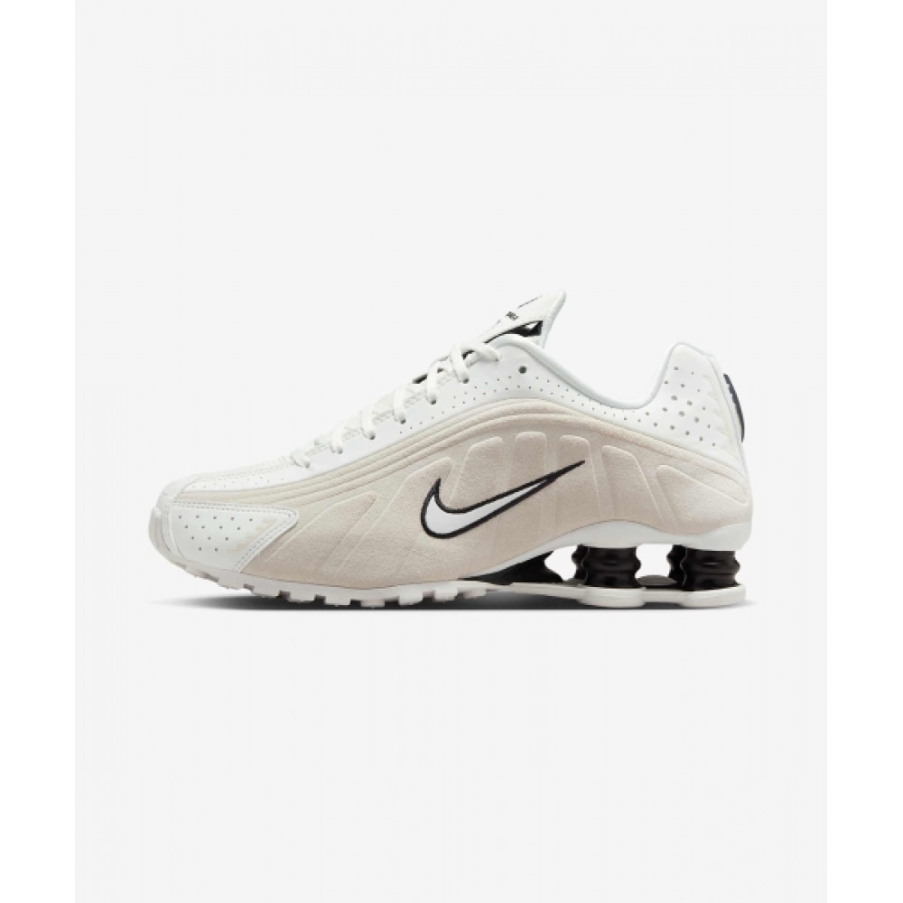 ナイキシャークス R4 W-サミットホワイト:ライトまたはウッドブラウン:ブラック/ HQ7739-100