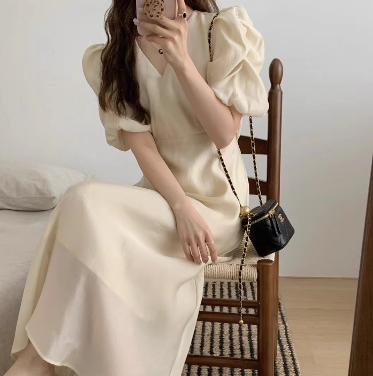 ワンピース ミモレ ミモレ丈 袖あり 半袖 Vネック マーメイド 大人可愛い きれいめ シンプル カジュアル 大人 上品 おしゃれ お洒落 大人女子 こなれ感 ラフ ラブリー エレガント 無地 春 夏