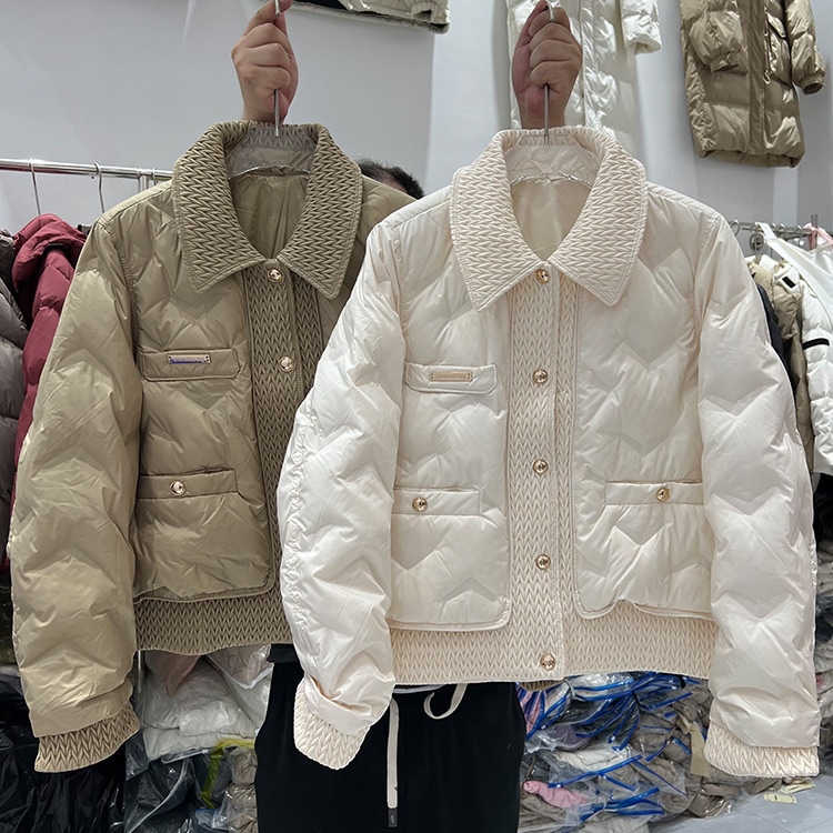 2025年冬新作 ホワイトダックダウン ショートダウンジャケット レディース ゆったり ファッション 織りシャツカラー スプライシング 暖かいコート