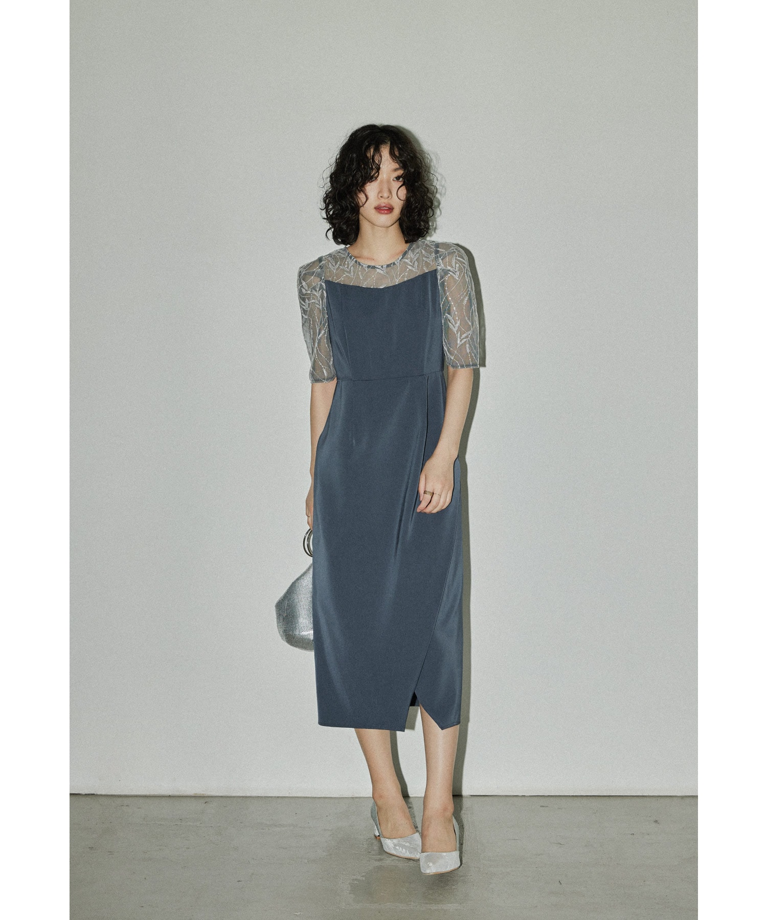 リーフ刺繍ラップスカートドレス パーティードレス 結婚式 レース Iライン スリット バックリボン シアー ワンピース ボリューム袖 ミモレ丈 お呼ばれ パーティー 二次会 披露宴 謝恩会 成人式