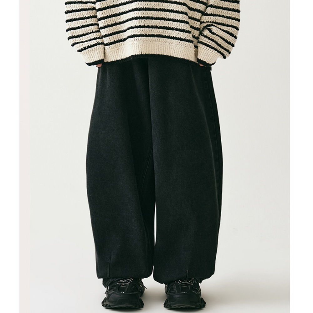 アヴァンドレスバイアスピンタックデニムパンツブラック