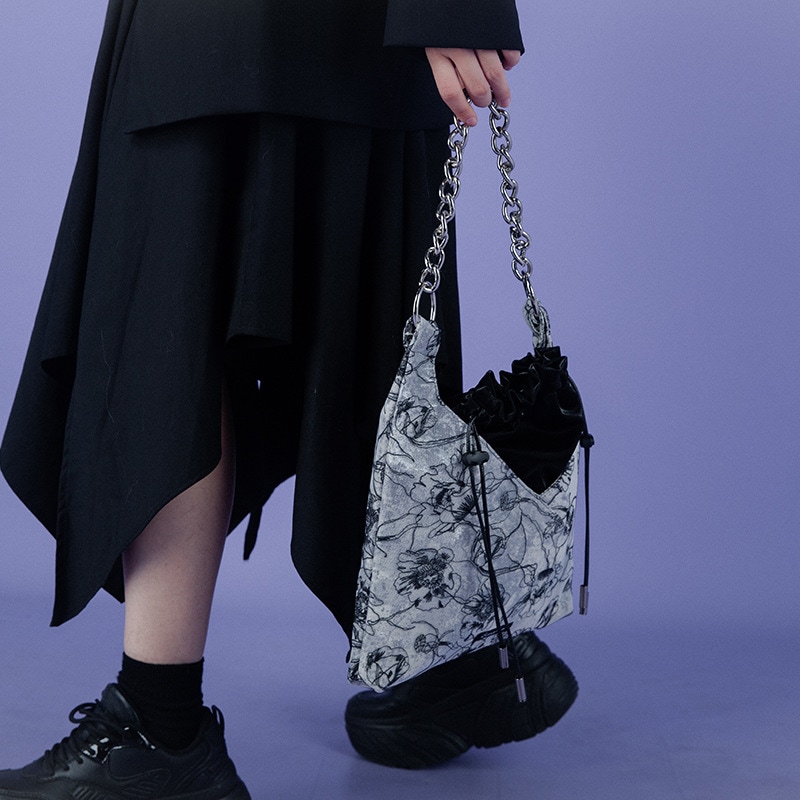手持ちワンショルダーレディースバッグメッシュ刺繍チェーンバッグ文学風レディースハンドバッグ