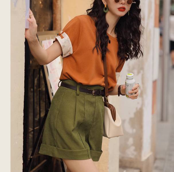 レディース トップス シャツ カットソー Tシャツ 半袖 ラウンドネック 襟なし かわいい シンプル カジュアル おしゃれ レトロ ガーリー 個性的 存在感 ベーシック アクティブ リラックス 無地 5,042円