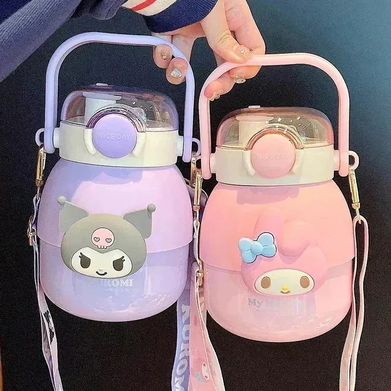 【メガ割】かわいいクロミマグカップ サンリオ純正 ダブルストローカップ 大容量で高価値のステンレスケトル