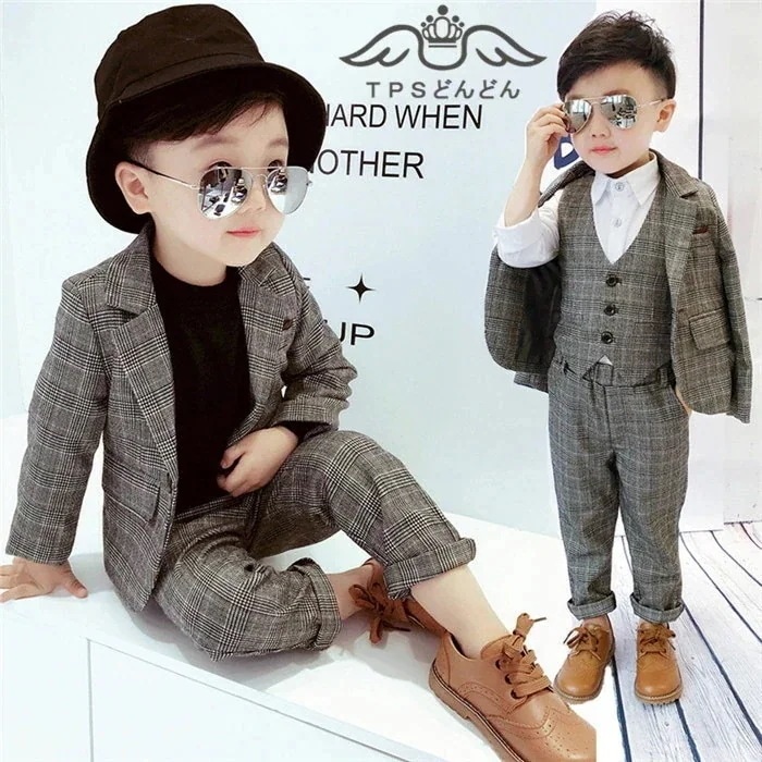 男の子 子供 入学式 フォーマル 3点セット 子供服 男の子 キッズ 長袖 英国風 記念日 撮影 おしゃれ プレゼント 七五三 発表会 入学式 お宮参り 入園式 卒園式 結婚式　90 100 110