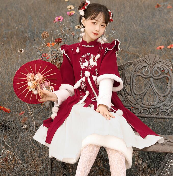 漢風 ロリータワンピース 可愛い ロリータ服 苺柄 兎柄 秋冬 厚手 コスプレ衣装 プリーツスカート 中華服 漢元素 コスチューム 学園祭 文化祭 イベント 撮影衣装 舞台衣装