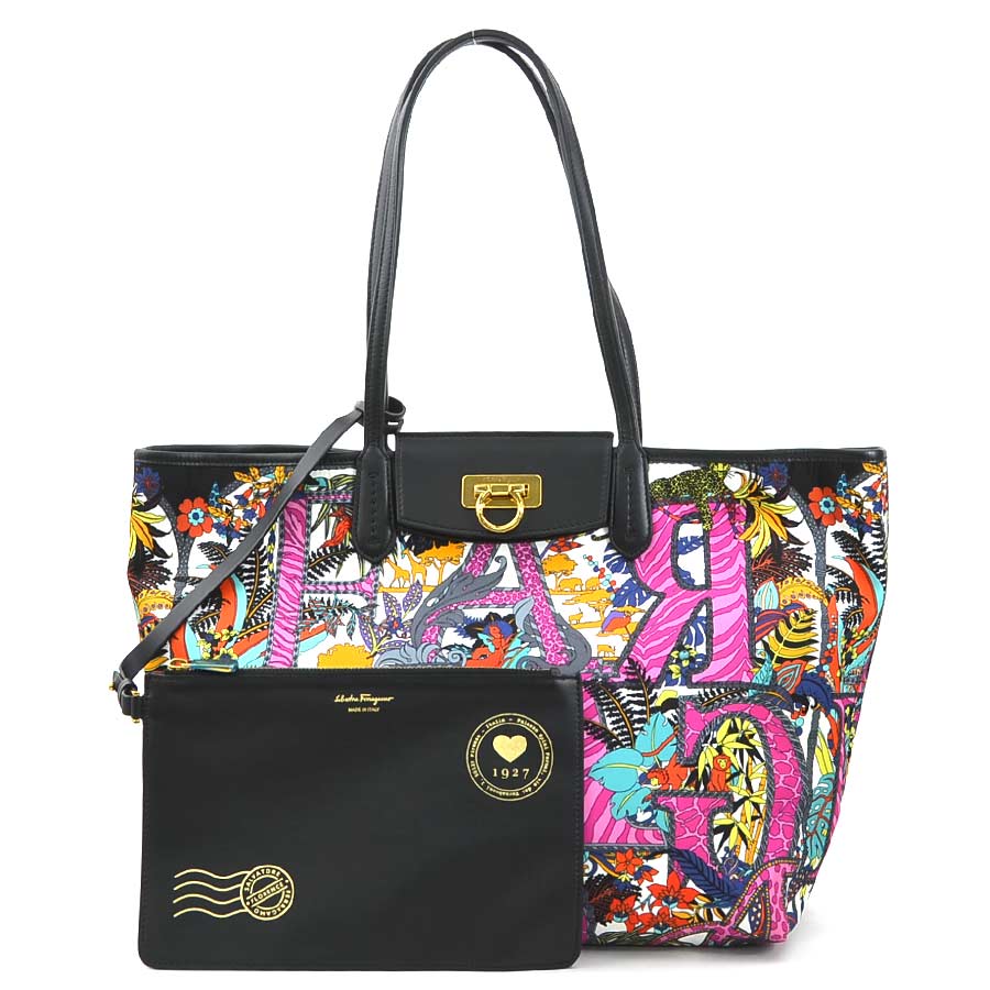 サルヴァトーレフェラガモ Salvatore Ferragamo ショルダーバッグ トートバッグ ガンチーニ ナイロン/レザー マルチカラー/ブラック ゴールド レディース e59411a 31,070円