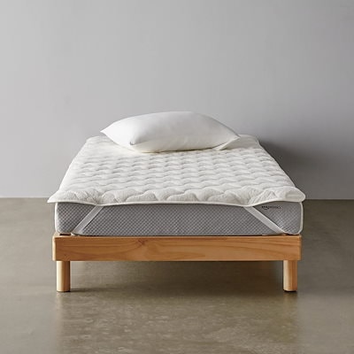 他サイト： Amazonベーシック 敷きパッド タオル生地 シングル 100×200cm ベージュの商品画像