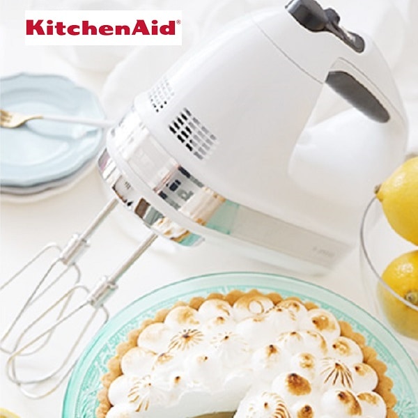 キッチンエイド 9段階変速 ハンドミキサー ホワイト 9KHM928WH 左右両方の手で使いやすい設計 使いやすい9段階変速 キッチンエイドのハンドミキサー 高性能DCモーターを採用