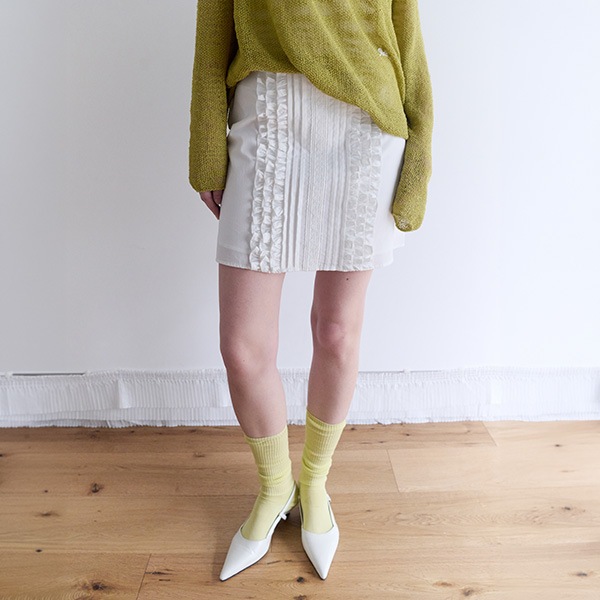 FRILL PINTUCK COTTON MINI SKIRT IVORY