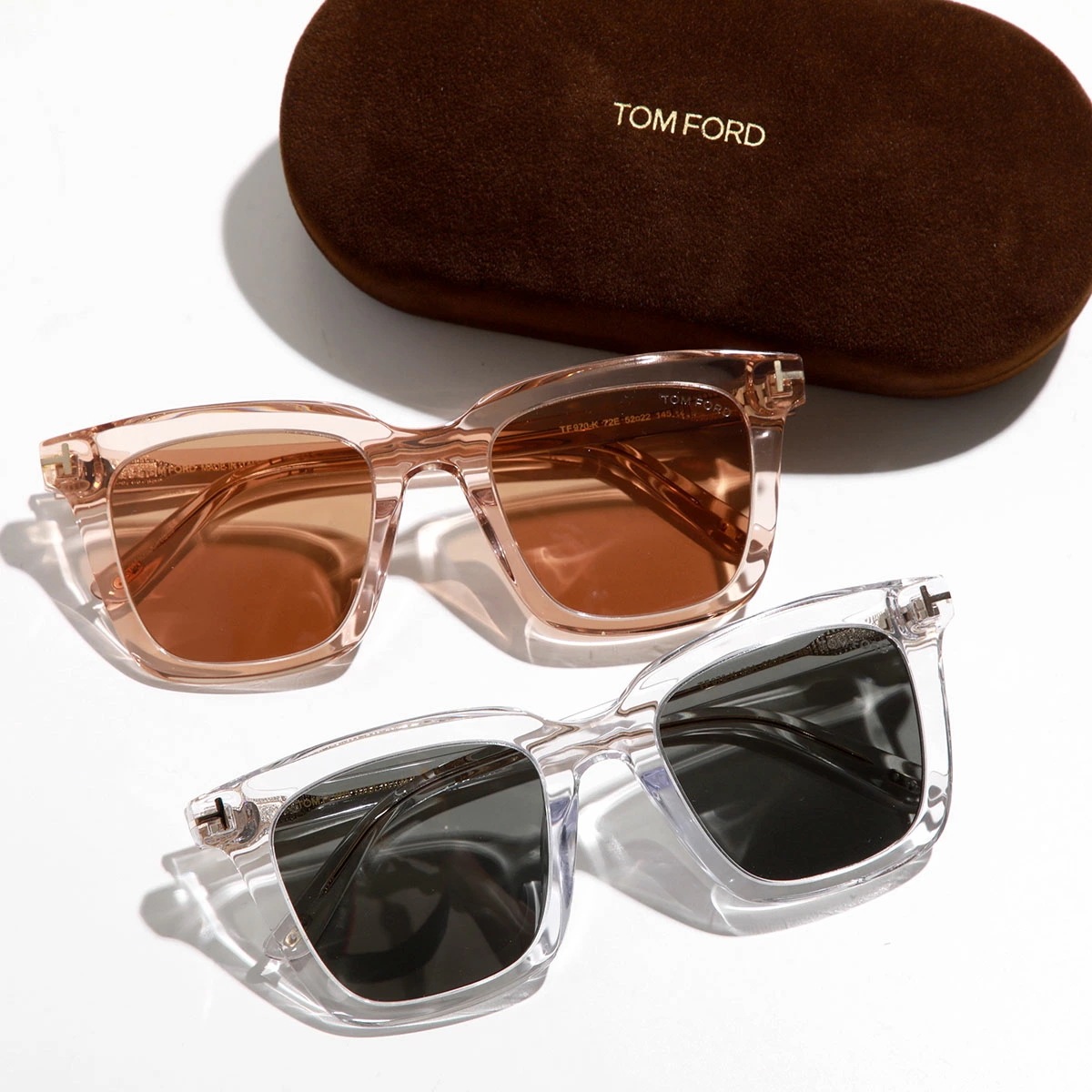 TOM FORD トムフォード サングラス TF970-K FT970-K レディース ウェリントン型 ロゴ Tロゴ カラーレンズ クリアフレーム アイウェア カラー2色サングラス