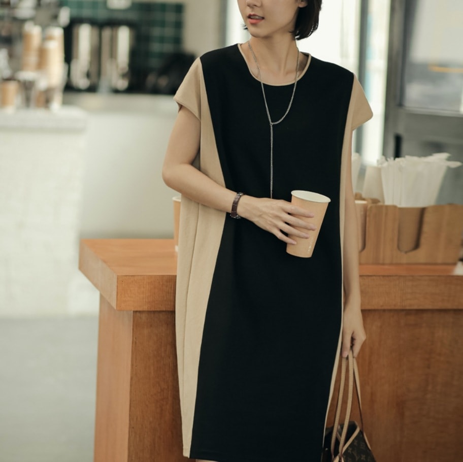 ワンピース ミモレ 膝丈 ラウンドネック フレンチスリーブ 切り替え バイカラー ストレート セミフレア きれいめ 上品 エレガント カジュアル シンプル ママ 春 秋 旅行 デート お出かけ