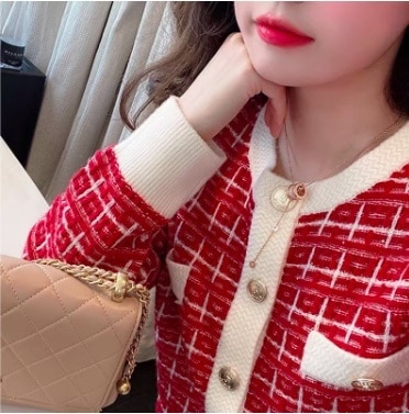 トップス セーター 長袖 ラウンドネック ニット かわいい 大人可愛い カジュアル おしゃれ レトロ 大人女子 こなれ感 ラフ ルーズ 美容師 メイクアップアーティスト ネイリスト