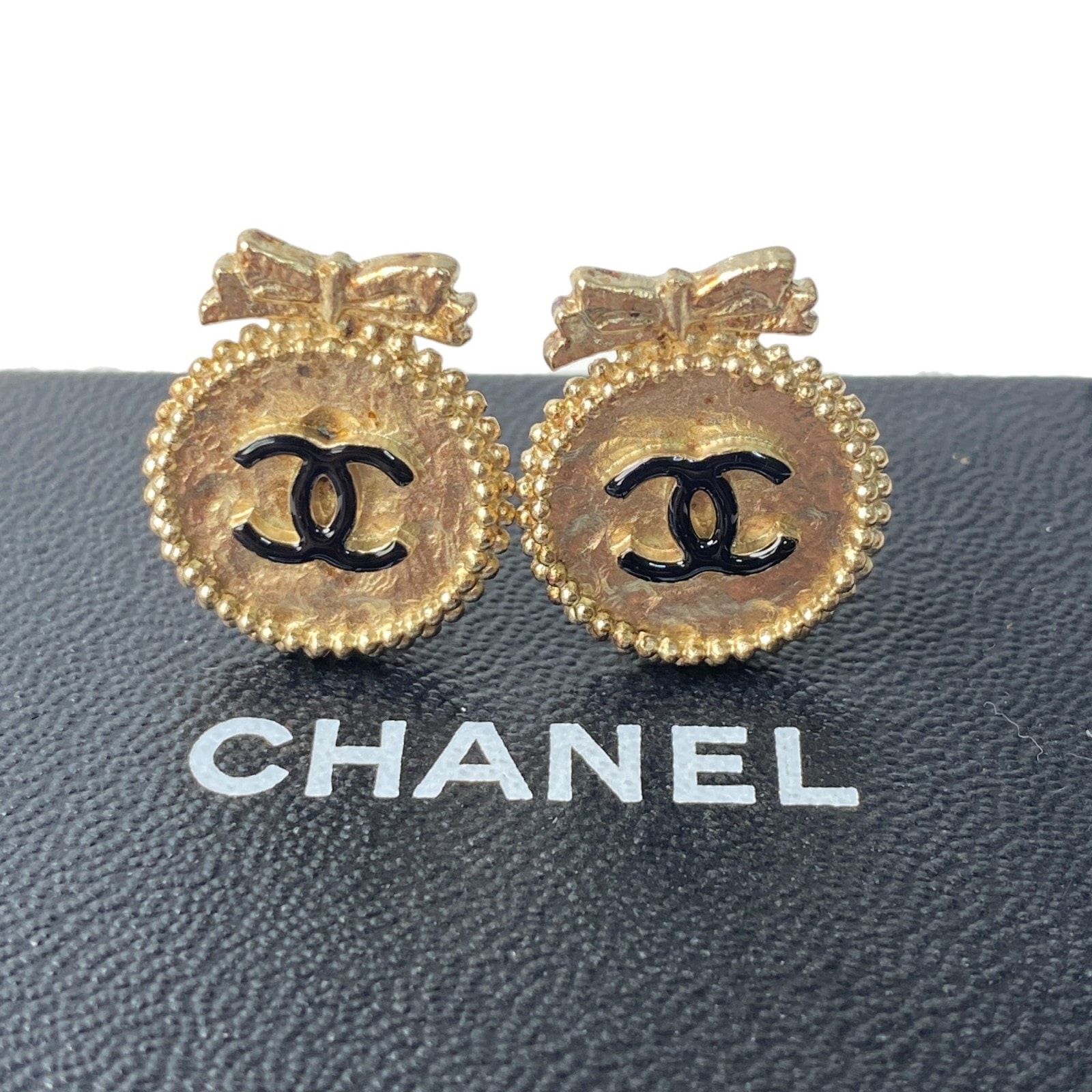 シャネル CHANEL レディース ココマーク リボンモチーフ イヤリング 12A 27,820円