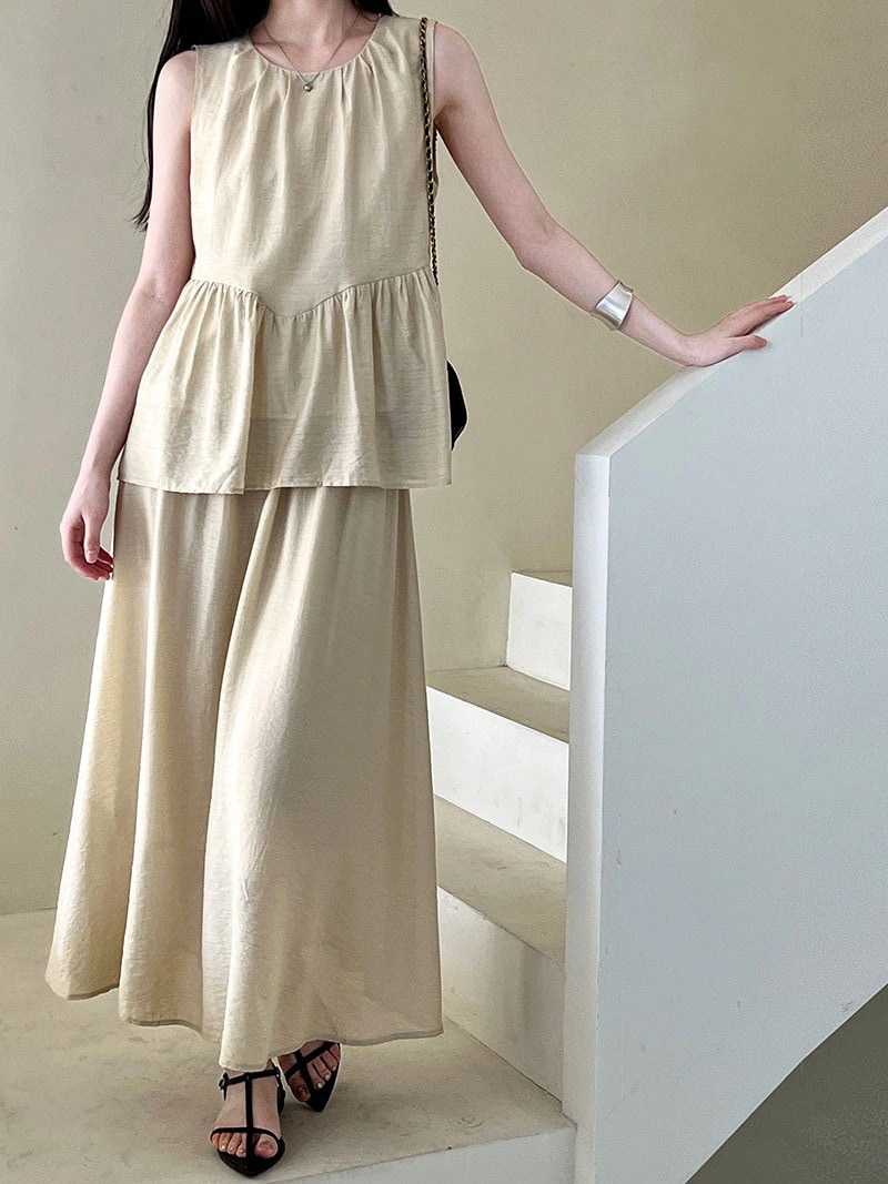 【急速出荷!】【HY逸品です】2024新作 セットアップ ノースリーブ タンクトップ プリーツスカート プリーツ ラウンドネック ラッフル 切り替え マキシスカート 感 高い汎用性