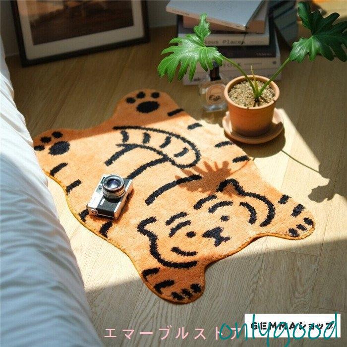 バスマット 干支 寅（虎）足ふきマット かわいい ふわふわ サラサラ もこもこ 部屋 風呂場 玄関 シンプル ペットシート 白虎