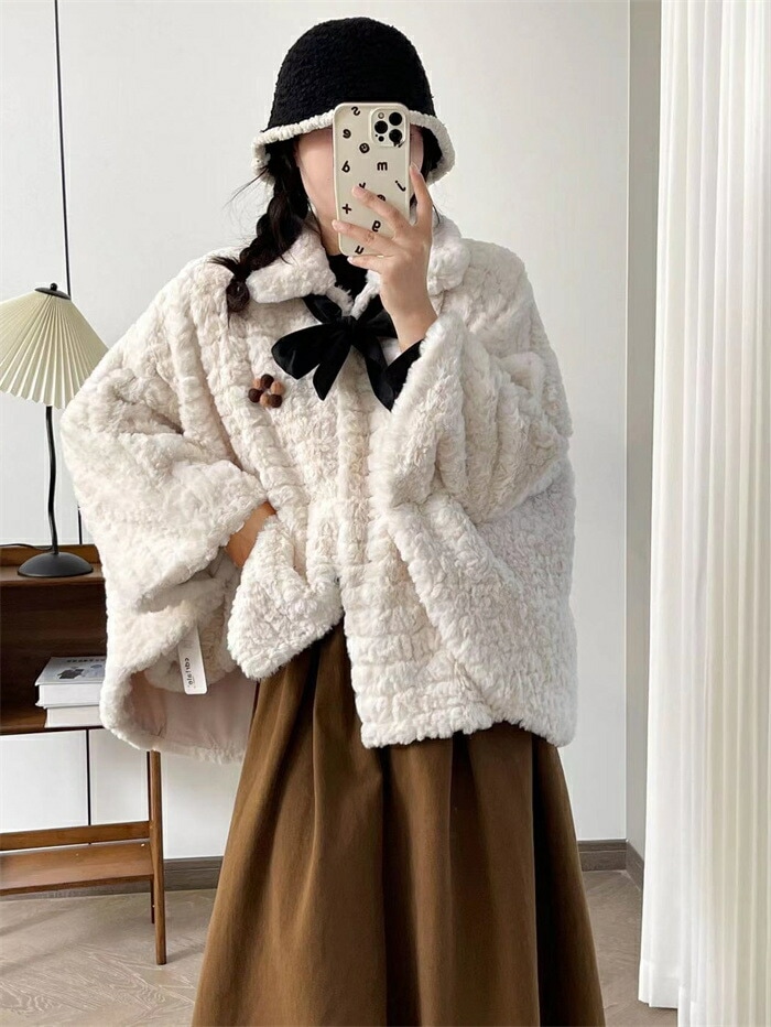 ポンチョ コート レディース ファー 冬 ファーコート アウター ファージャケット フェイクファー ジャケット ショート ケープコート ケープ カーディガン 秋冬 羽織もの 秋冬 防寒 おしゃれ きれ
