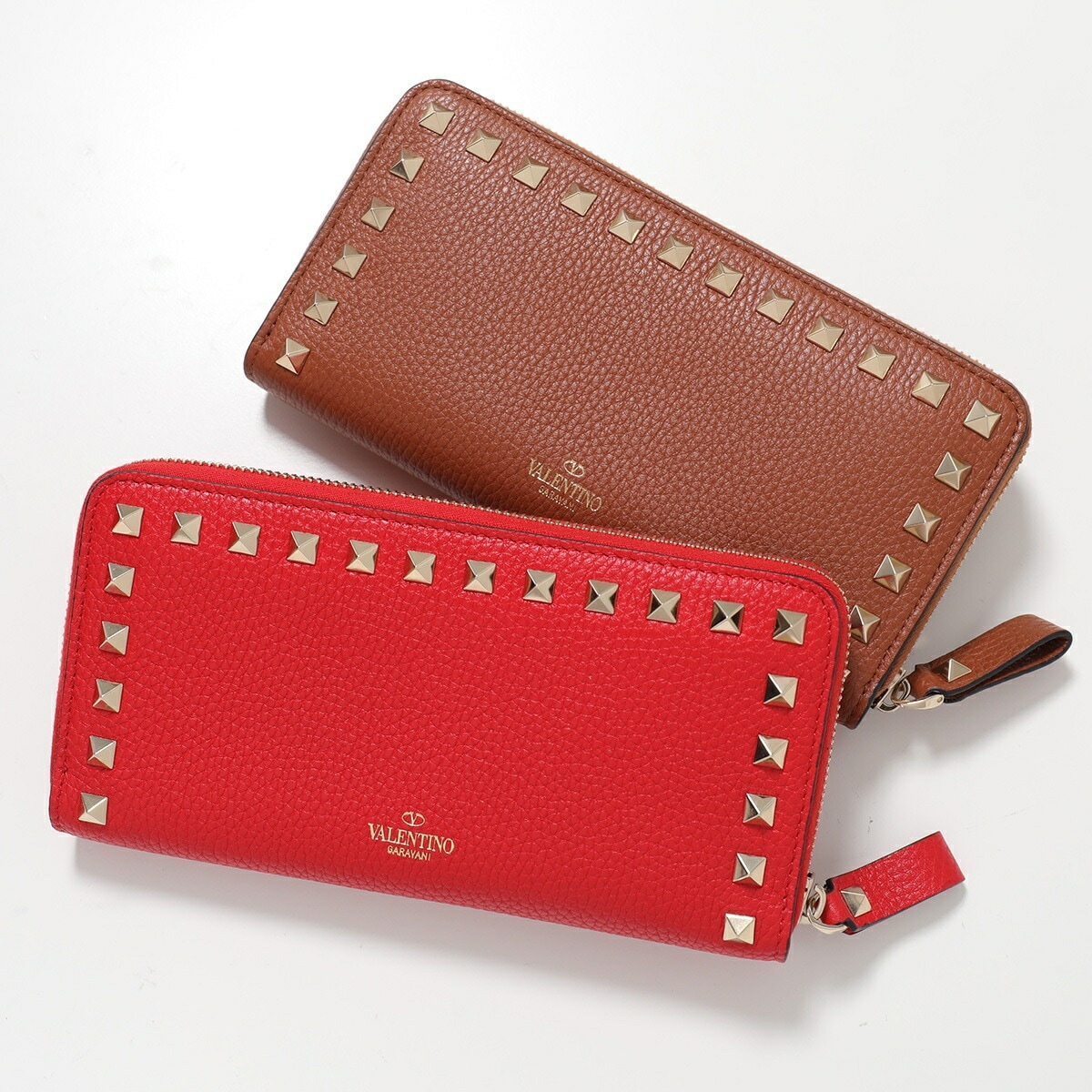 VALENTINO ヴァレンティノ ラウンドファスナー長財布 TW2P0645VSH レディース レザー ロックスタッズ カラー2色 42,473円