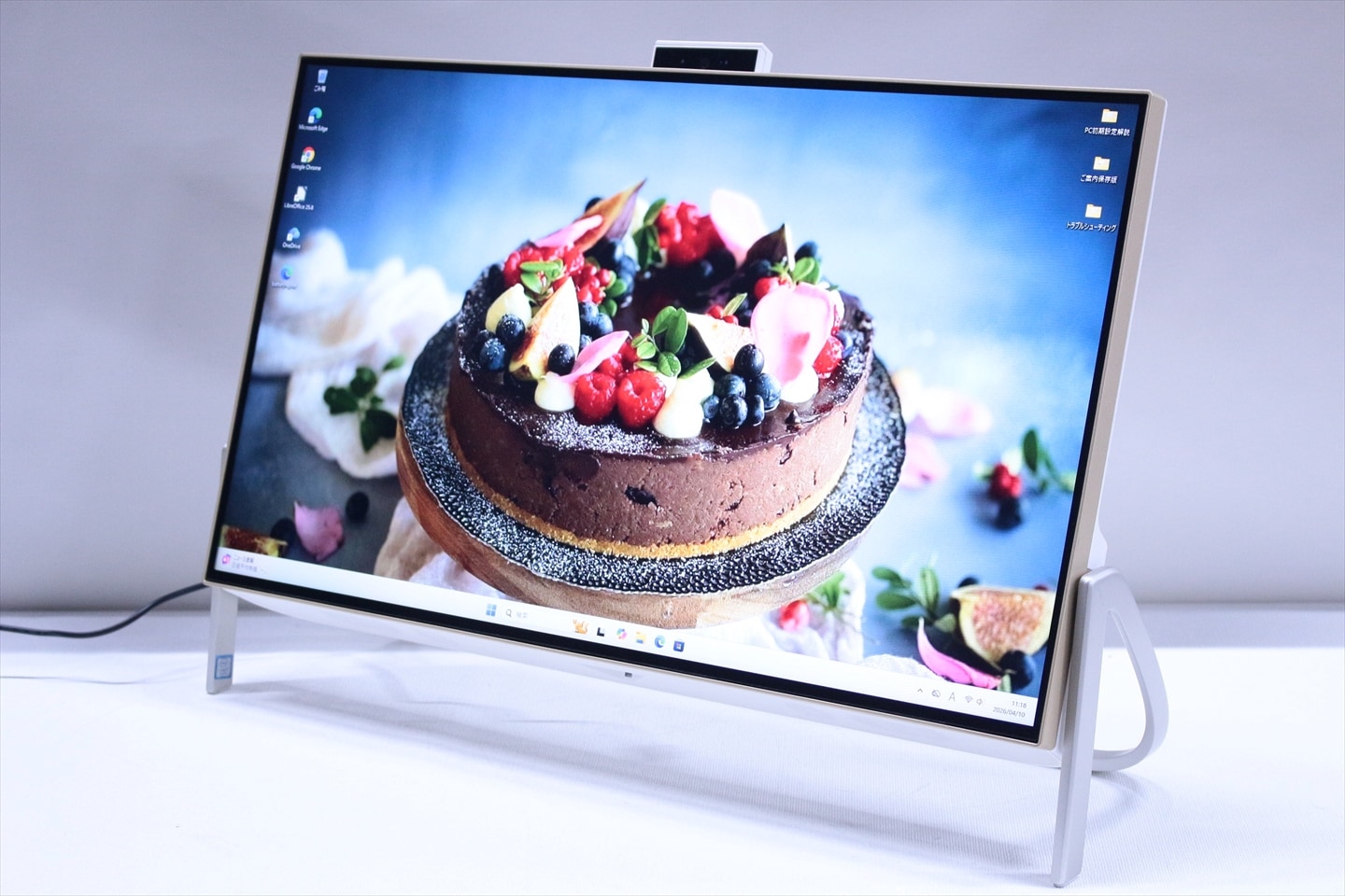 即配 良品 ゴールドxホワイト パワフルCorei7 ESPRIMO FH77/B1 i7-7700HQ 8G 256G+1.0TB 23.8FHD DVD Office AAA評価