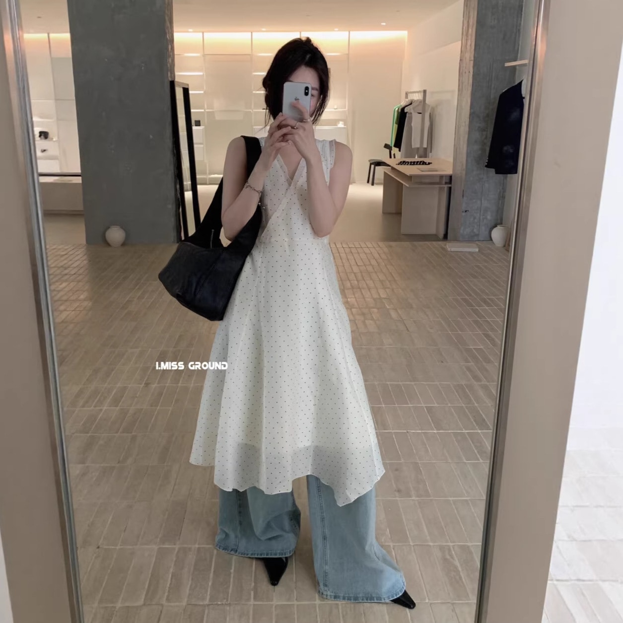 水玉模様のレイヤードベストドレス女性 2026 夏の新しいファッションスタイルウエスト痩身妖精スカートアンブレラスカート