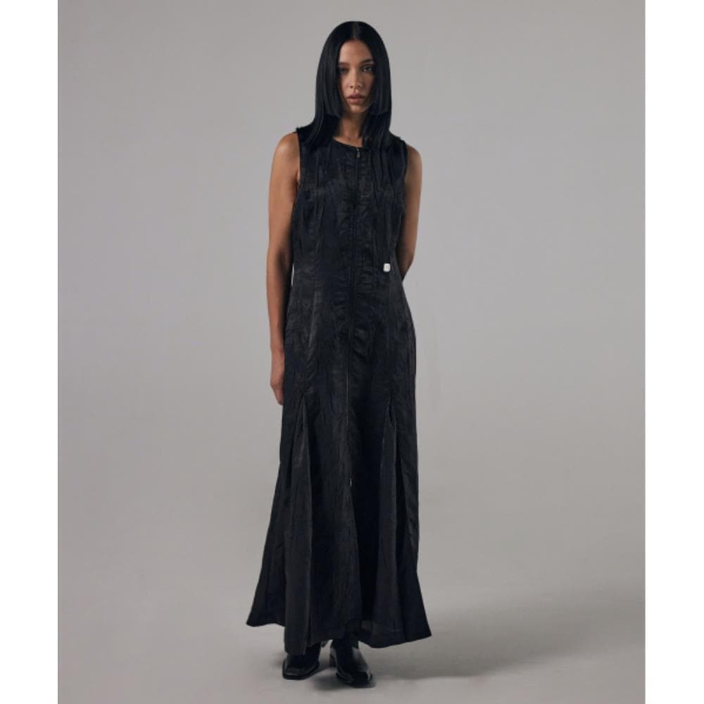 TREEMINGBIRD Wrinkle Pleat One Piece Black TMB241OP801