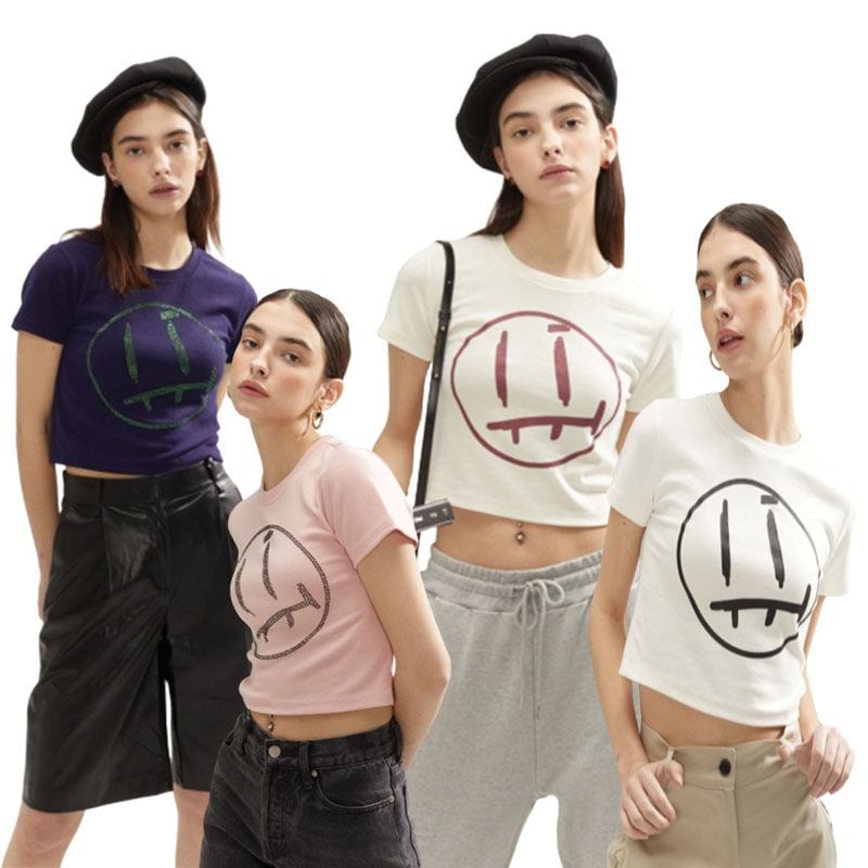 韓国の人気ブランド FACE CROP T-SHIRTS - 4色 5,527円