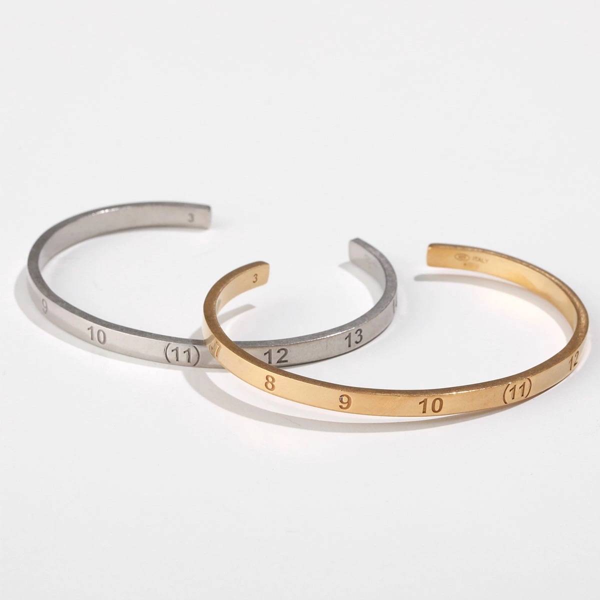 MAISON MARGIELA メゾンマルジェラ バングル SI8UY0002 SV0129 メンズ ナンバリング カフ ブレスレット アクセサリー カラー2色 SI8UY0002SV0129951