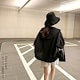 ブラック