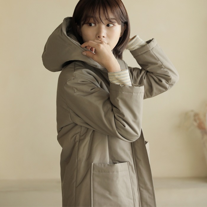 [韓国ファッション] あったか裏地 ポケット フード付き 中綿ジップアップコート