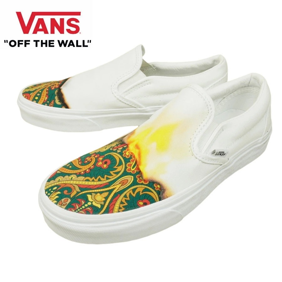 VANS スニーカーVANS ヴァンズ バンズ【箱なし】CLASSIC SLIP ON スリッポン スリップオン(BIG REVEAL)TRWHT/PAISLE
