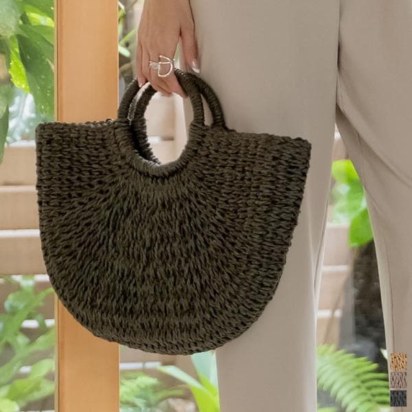 雑材ハーフムーンバッグ