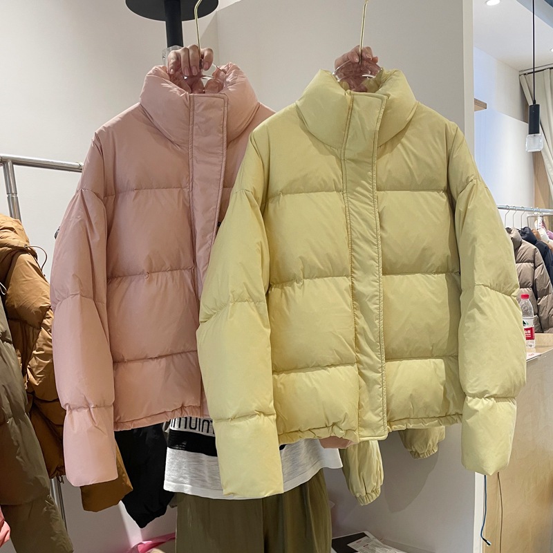 韓国東大門ショートダウンジャケット女性の 2025 冬の新しい小さなルースキャンディーカラーベーカリージャケット