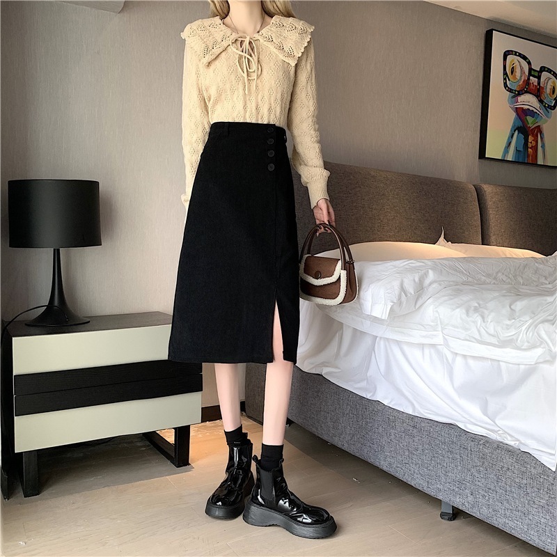 スカート 膝丈 ひざ丈 Aライン サイドスリット コーデュロイ かわいい 可愛い きれいめ シンプル カジュアル 上品 おしゃれ お洒落 女子 こなれ感 キュート ガーリー 存在感