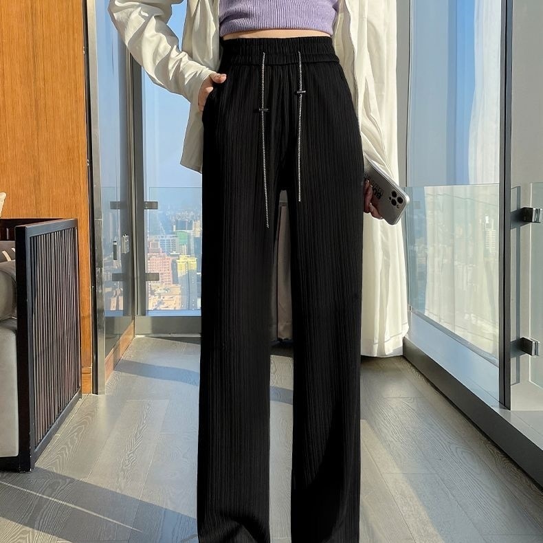 ボトムス パンツ リラックスパンツ ロングパンツ ウエストゴム ポケット かわいい 大人可愛い きれいめ シンプル 上品 おしゃれ かっこいい カジュアル こなれ感 個性的 主役級 存在感 抜け感 春