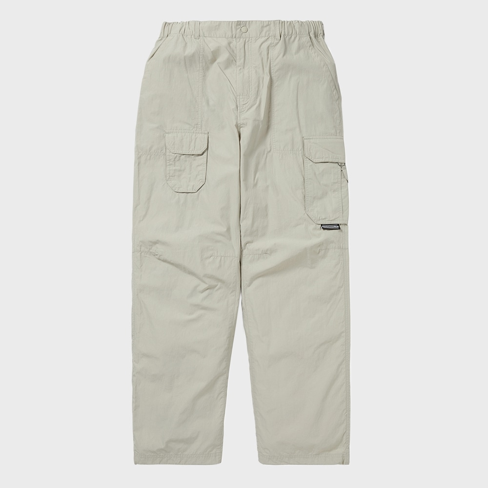 ディス・イズ・ネヴァー・ザット・ハイキング・パンツ・カーキ