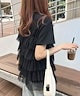 ブラック