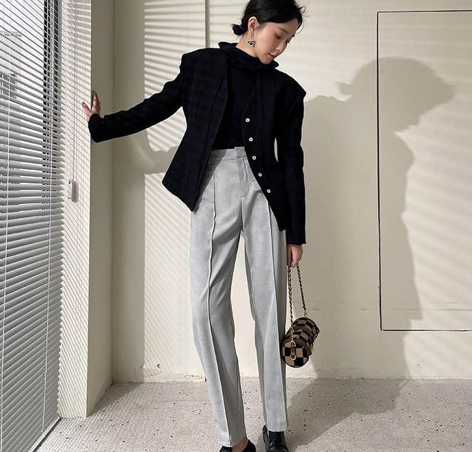 テーパードパンツ ロング丈 ハイウエスト シンプル 大人 上品 おしゃれ こなれ感 抜け感 無地 オールシーズン OL お出かけ 休日 着回し 普段使い グレー L 2XL 個性的 オフィス 通勤 メ