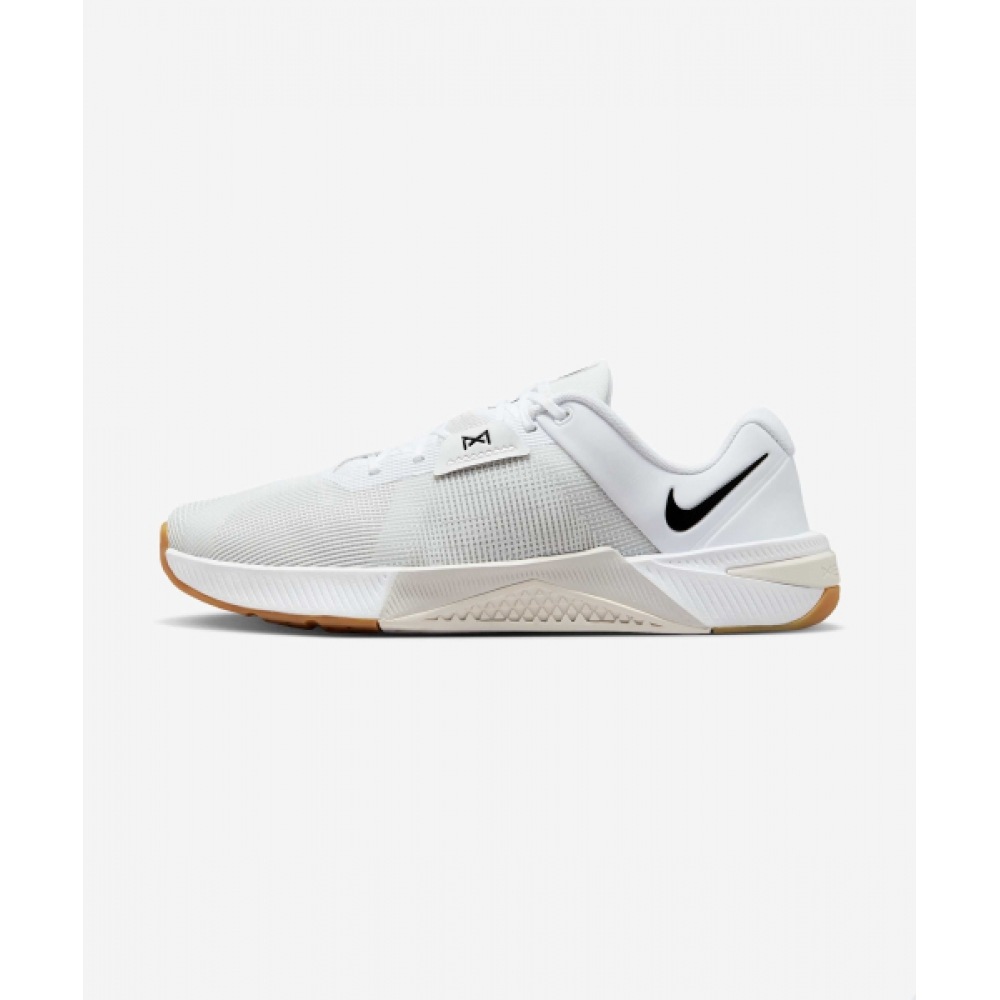 ナイキメトコン 10 M-ホワイト:プラチナティント:ガムライトブラウン:ブラック/HJ1875-100