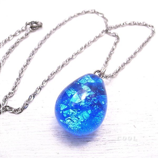 ブルー 銀箔 ガラス トンボ玉 ネックレス ステンレスチェーン 青 ガラス/とんぼ玉 ガラスアート COOL