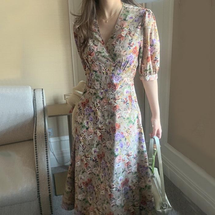 ワンピース レディース マキシワンピース 春夏 半袖ワンピース 花柄 vネックワンピース パフスリーブ Aラインスカート オシャレ 結婚式ドレス お出かけ