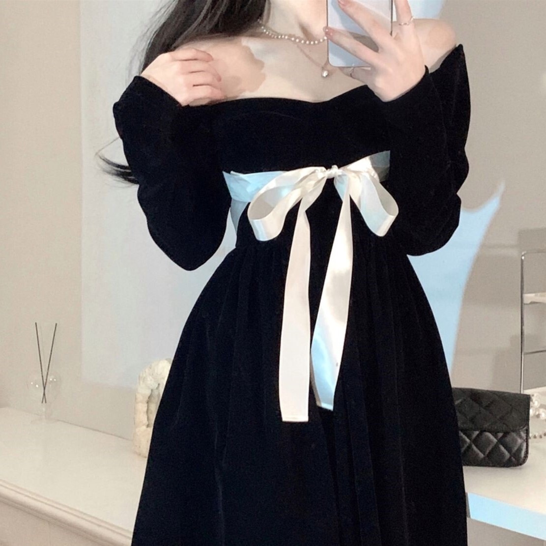 ショートワンピース リボン オフショル ブラック ワンピース ミニ ミニ丈 スリム 細身 ストレート