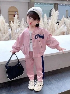 女の子 秋の服 スーツ 2021 新型 子供 洋風 年齢 女性 ベビーネット 赤 おしゃれ サテン