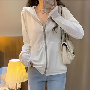 Qoo10] つば九郎 ほぼ等身大タオルケット タオル : レディース服